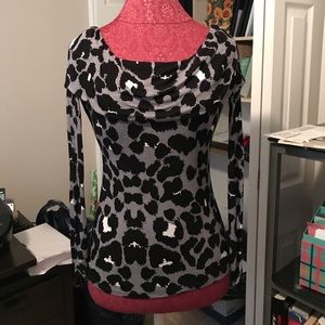 INternational Design Studio Fashion Animal Print